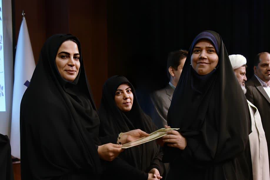 تقدیر از پژوهشگران برتر دانشگاه در روز پژوهش